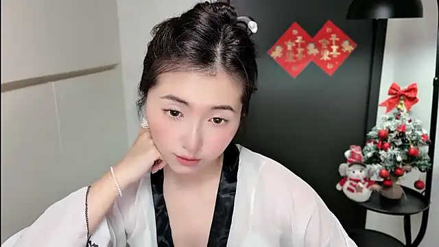 Rosalind xixi online show from 03/04/26, 11:51