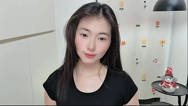 Snapshot of Rosalind_xixi chatting on 05/13/26, 02:51 Rosalind xixi online show from 05/13/26, 02:51