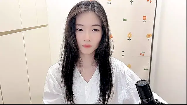 Snapshot of Rosalind_xixi chatting on 09/29/25, 07:48 Rosalind xixi online show from 09/29/25, 07:48