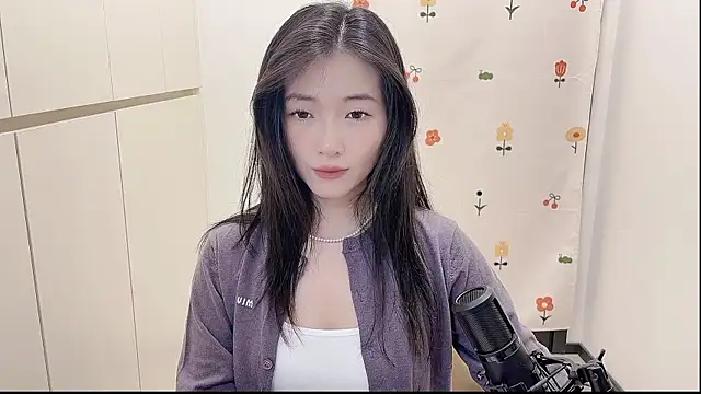 Snapshot of Rosalind_xixi chatting on 09/20/25, 09:36 Rosalind xixi online show from 09/20/25, 09:36