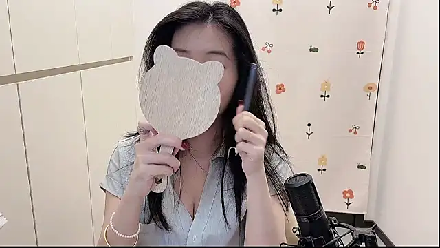 Snapshot of Rosalind_xixi chatting on 09/18/25, 09:56 Rosalind xixi online show from 09/18/25, 09:56