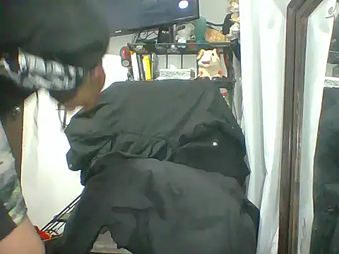 mexhotbi online show from 02/15/26, 04:35