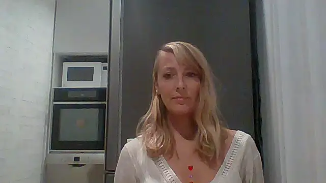 Vexxaa online show from 10/04/25, 04:19
