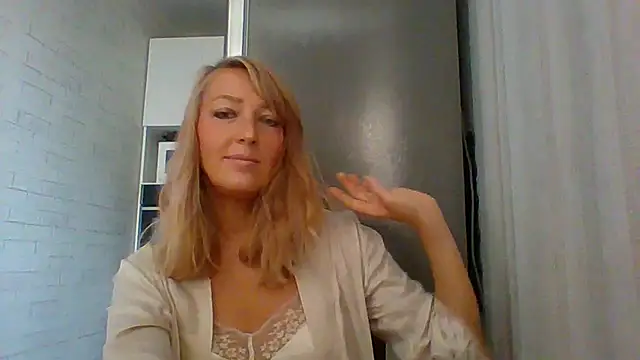 Vexxaa online show from 09/25/25, 06:41