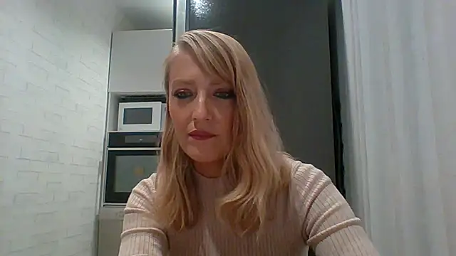 Vexxaa online show from 09/26/25, 03:52