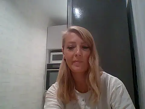 Vexxaa online show from 10/23/25, 05:55