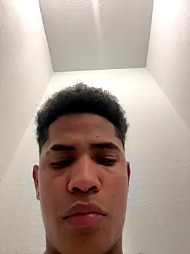 fuego01 online show from 12/17/25, 06:29