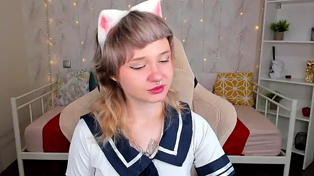 Tori Cutie online show from 03/04/26, 12:07