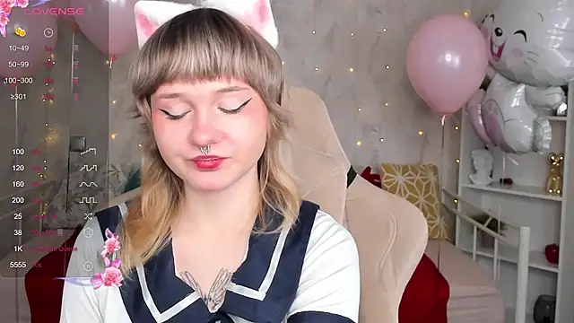 Tori Cutie online show from 03/29/26, 12:12