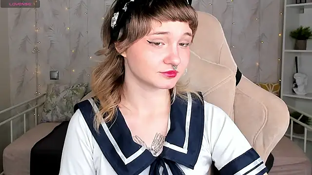 Tori Cutie online show from 04/21/26, 01:42