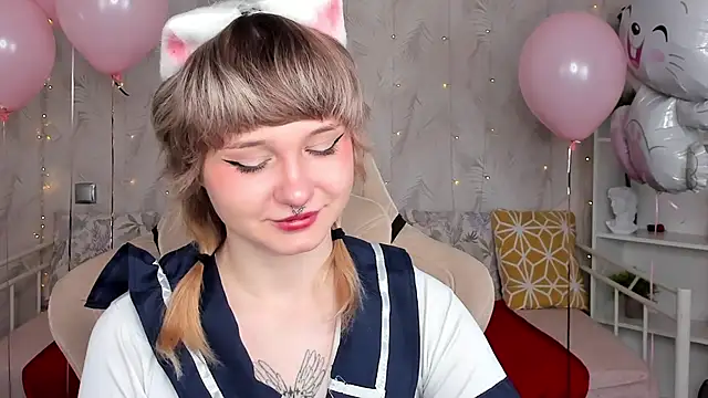 Tori Cutie online show from 03/31/26, 12:12