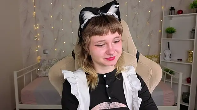 Tori Cutie online show from 05/03/26, 12:05