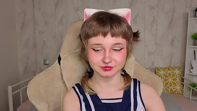 Tori Cutie online show from 04/29/26, 12:04