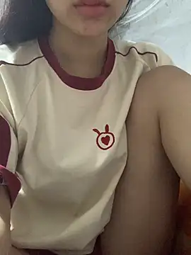 Snapshot of Nguyenha11 chatting on 10/22/25, 02:22 Nguyenha11 online show from 10/22/25, 02:22