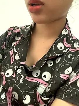 Snapshot of Nguyenha11 chatting on 10/01/25, 07:35 Nguyenha11 online show from 10/01/25, 07:35