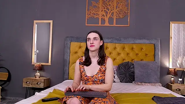 Snapshot of Jessica_White_ chatting on 02/06/26, 04:41 Jessica White online show from 02/06/26, 04:41