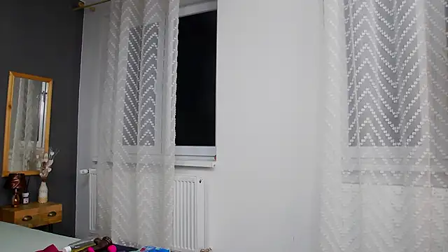 Snapshot of Jessica_White_ chatting on 09/29/25, 04:08 Jessica White online show from 09/29/25, 04:08