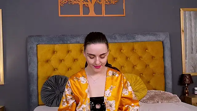 Snapshot of Jessica_White_ chatting on 01/14/26, 05:11 Jessica White online show from 01/14/26, 05:11