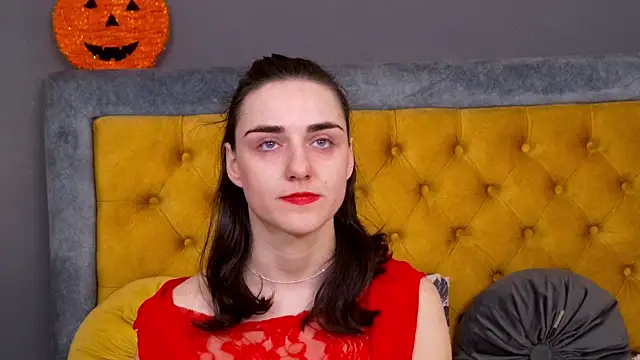 Snapshot of Jessica_White_ chatting on 12/22/25, 05:07 Jessica White online show from 12/22/25, 05:07