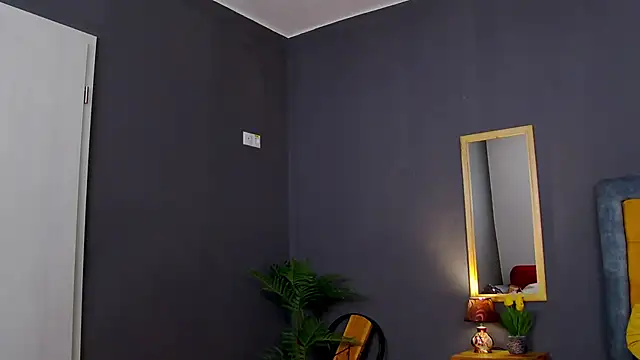 Jessica White  online show from 05/04/26, 03:54
