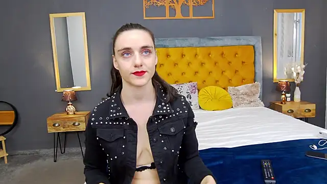 Snapshot of Jessica_White_ chatting on 09/24/25, 04:52 Jessica White online show from 09/24/25, 04:52