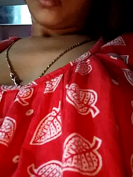 Snapshot of sana-5 chatting on 10/24/25, 09:19 sana-5 online show from 10/24/25, 09:19