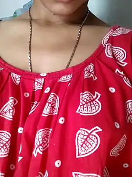 Snapshot of sana-5 chatting on 10/10/25, 07:42 sana-5 online show from 10/10/25, 07:42