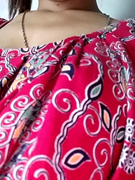 Snapshot of sana-5 chatting on 10/09/25, 07:42 sana-5 online show from 10/09/25, 07:42