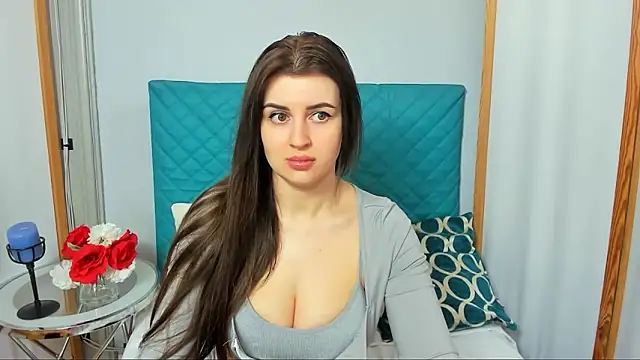 JessieAlone online show from 02/11/26, 06:13