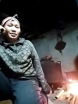 TinTin321 online show from 12/16/25, 11:03