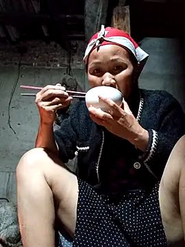 TinTin321 online show from 11/04/25, 10:52