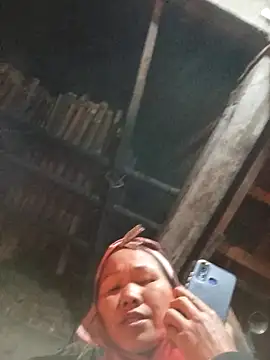 TinTin321 online show from 11/28/25, 10:59