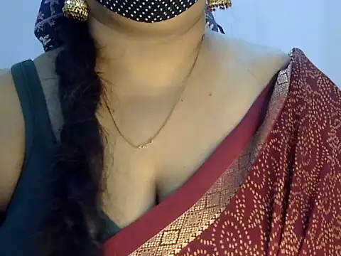 Siya Akhor online show from 10/14/25, 07:03