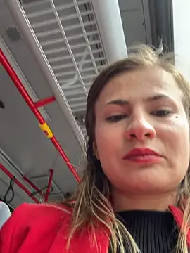 IsabellaEtha online show from 05/11/26, 11:00