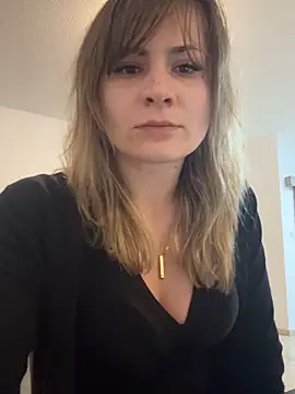 IsabellaEtha online show from 02/18/26, 09:00