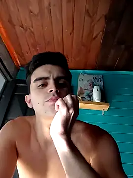 Snapshot of Rodrigo99_9 chatting on 02/25/26, 07:14 Rodrigo99 9 online show from 02/25/26, 07:14