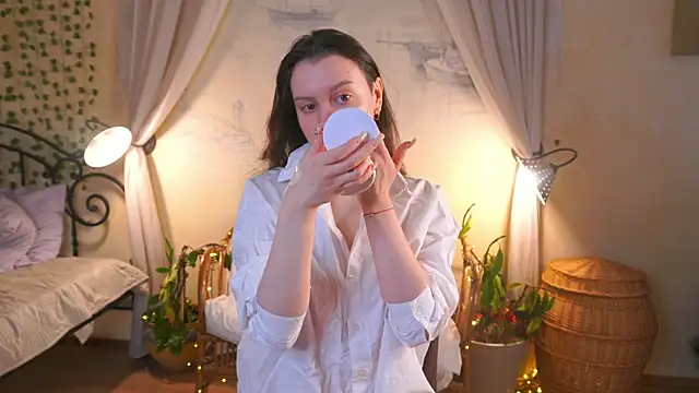 EvaDowe online show from 02/24/26, 03:40