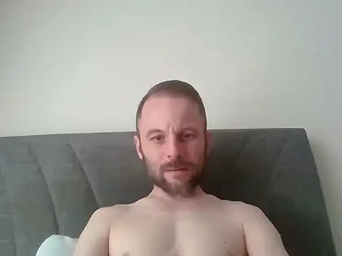 isimsizsikicii online show from 04/15/26, 12:42