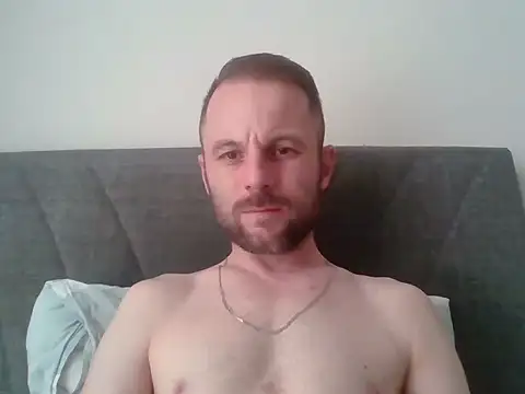 isimsizsikicii online show from 04/08/26, 03:02