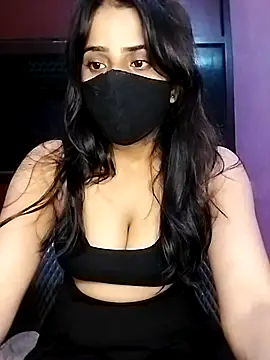 Snapshot of Amisha2 chatting on 09/27/25, 06:58 Amisha2 online show from 09/27/25, 06:58