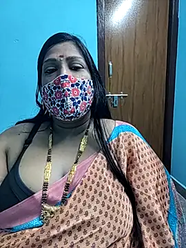 Snapshot of sutari84 chatting on 09/16/25, 02:45 sutari84 online show from 09/16/25, 02:45
