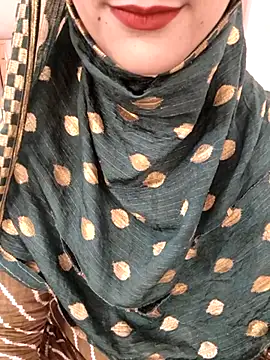 Indian-Aleena online show from 04/12/26, 05:54