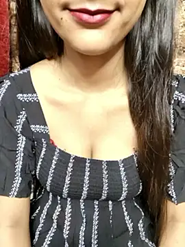 Snapshot of Indian-Aleena chatting on 10/17/25, 07:37 Indian-Aleena online show from 10/17/25, 07:37