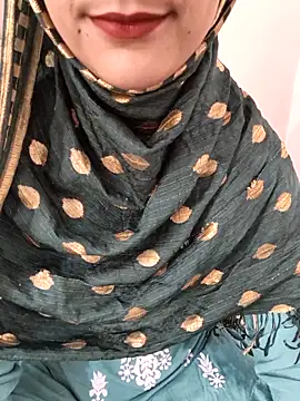 Indian-Aleena online show from 03/30/26, 08:49