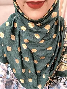 Indian-Aleena online show from 04/16/26, 06:14