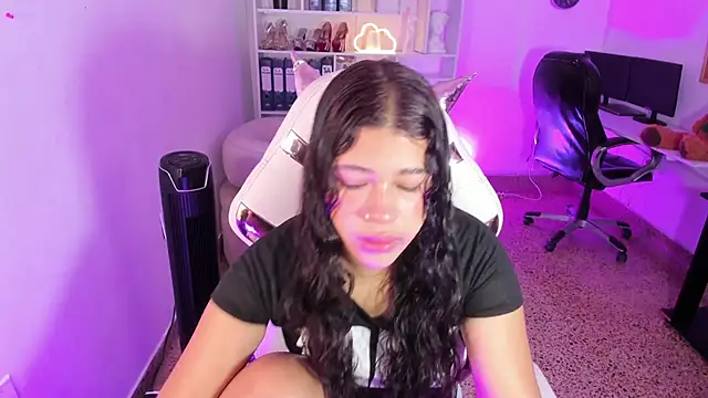 Ivy nt online show from 11/30/25, 12:39