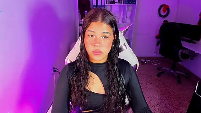 Ivy nt online show from 12/04/25, 12:37