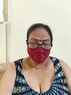 Snapshot of heera-rani chatting on 05/26/26, 04:54 heera-rani online show from 05/26/26, 04:54
