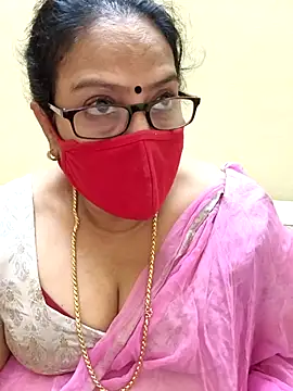 heera-rani online show from 10/15/25, 08:11