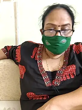 Snapshot of heera-rani chatting on 05/15/26, 07:28 heera-rani online show from 05/15/26, 07:28